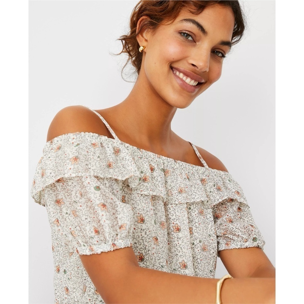 NWT Ann Taylor Paisley Ruffle Cold Shoulder Top